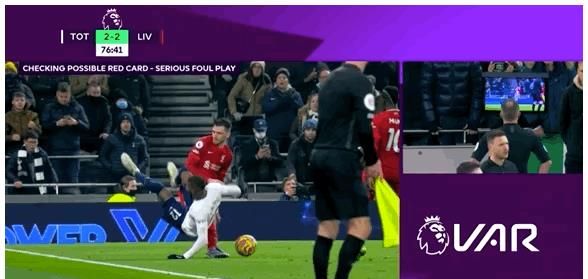 球员C罗先生，完成一次精彩的倒钩破门。