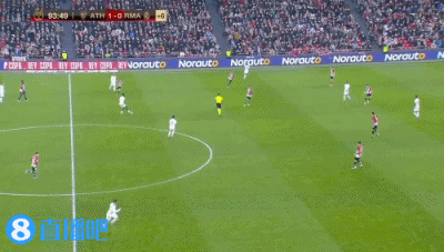 历史第一人！梅西解锁职业生涯第400次助攻