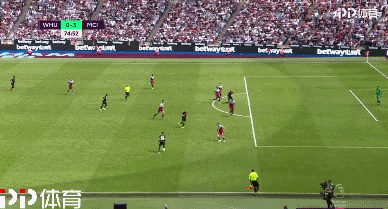 多点开花！尼克斯首发五虎狂砍98分，16分大胜猛龙