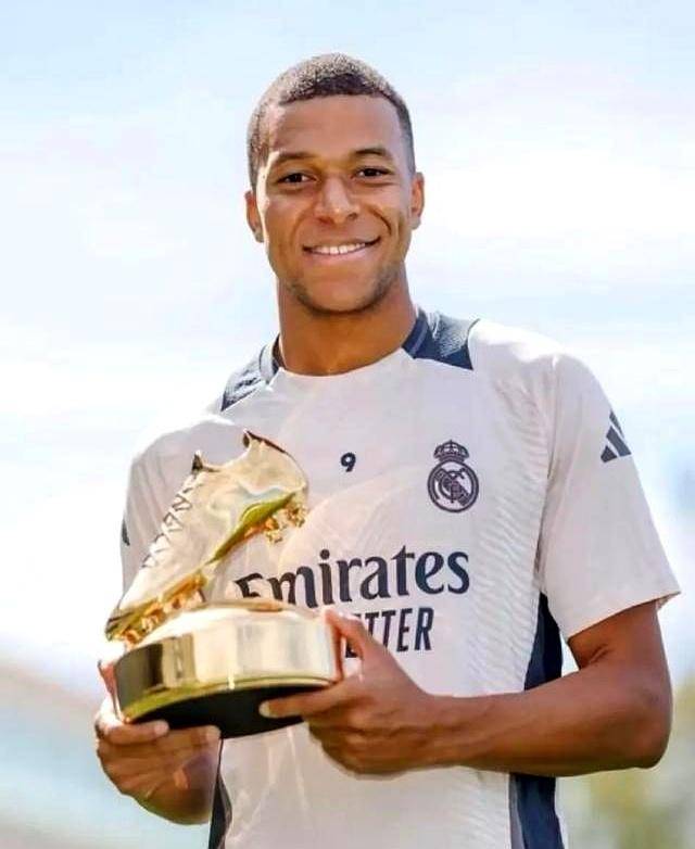 首秀惊艳！江苏外援爱德华兹&亨特合砍51分