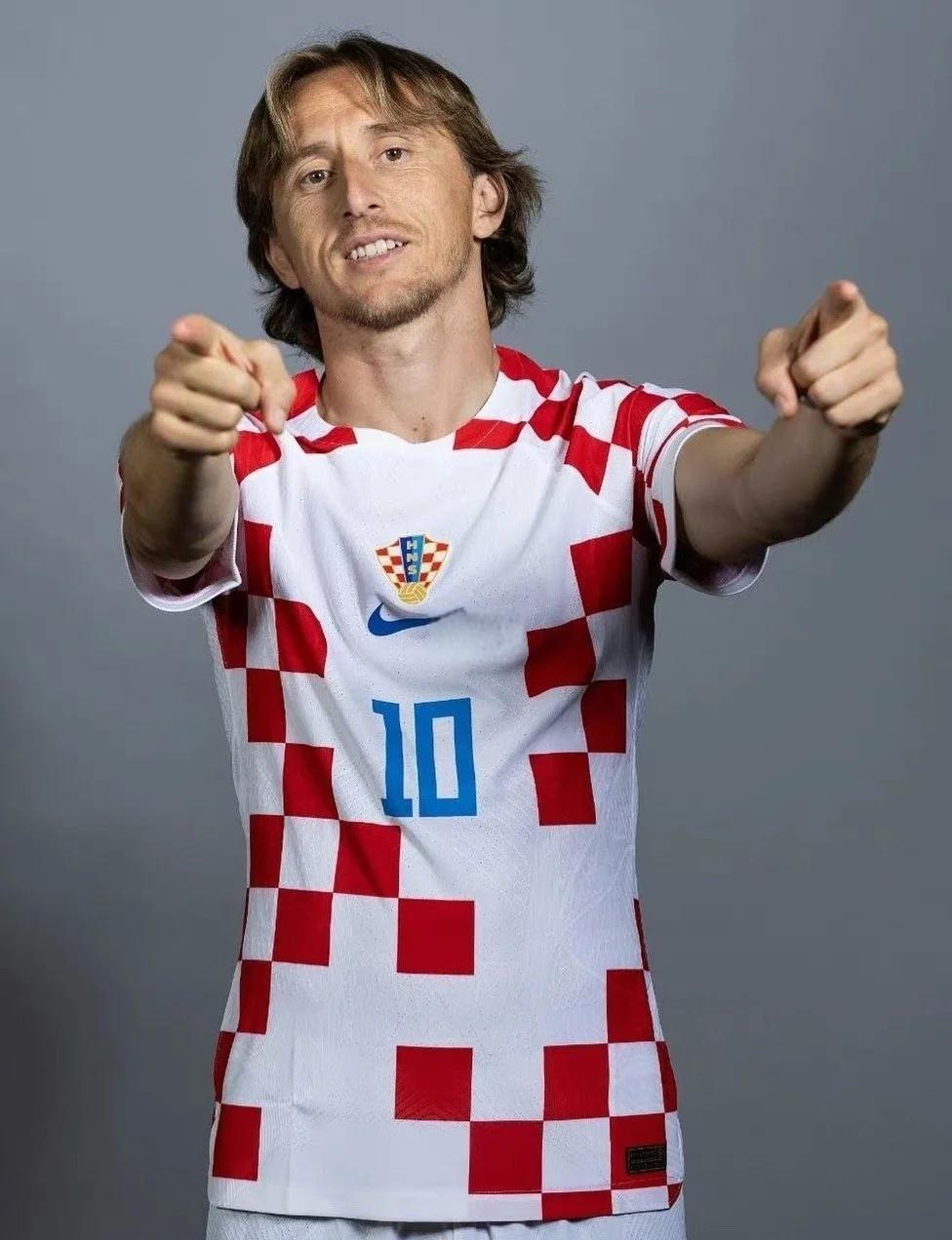 达维多维奇：离开沙特是因为老婆适应不了，家人比金钱更重要