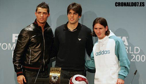 埃芬博格：希望未来乌尔比希成为拜仁一门，目前他是出色替补